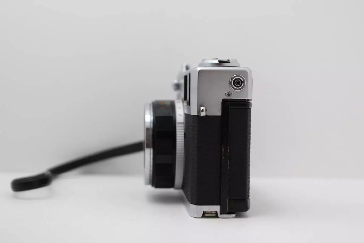 Olympus 35 Rc F2.8 42Mm Film Camera